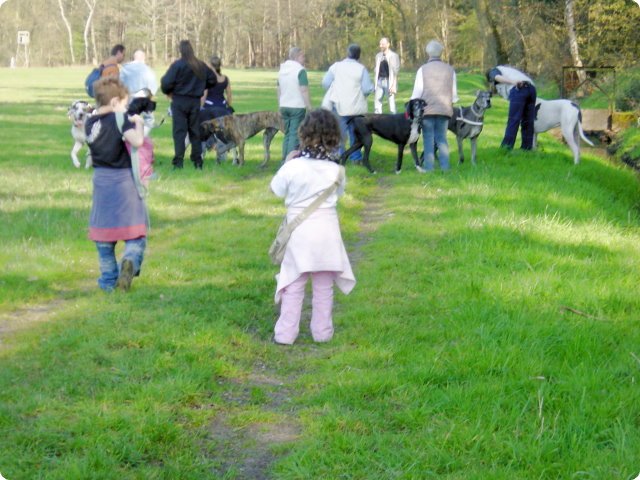 ostersonntag_-doggentreffen_150.jpg